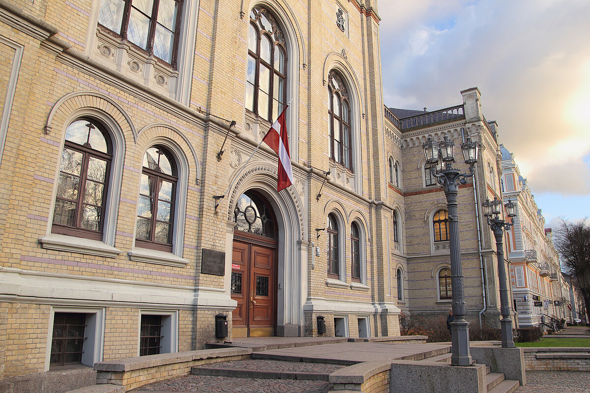 Tiesas procesa izspēle LU studentiem